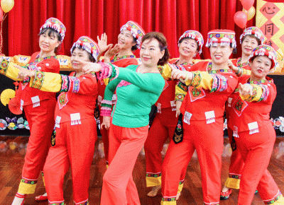 CWCC Hand Dance Class Takes the Community by Storm, Bringing Joy to Seniors